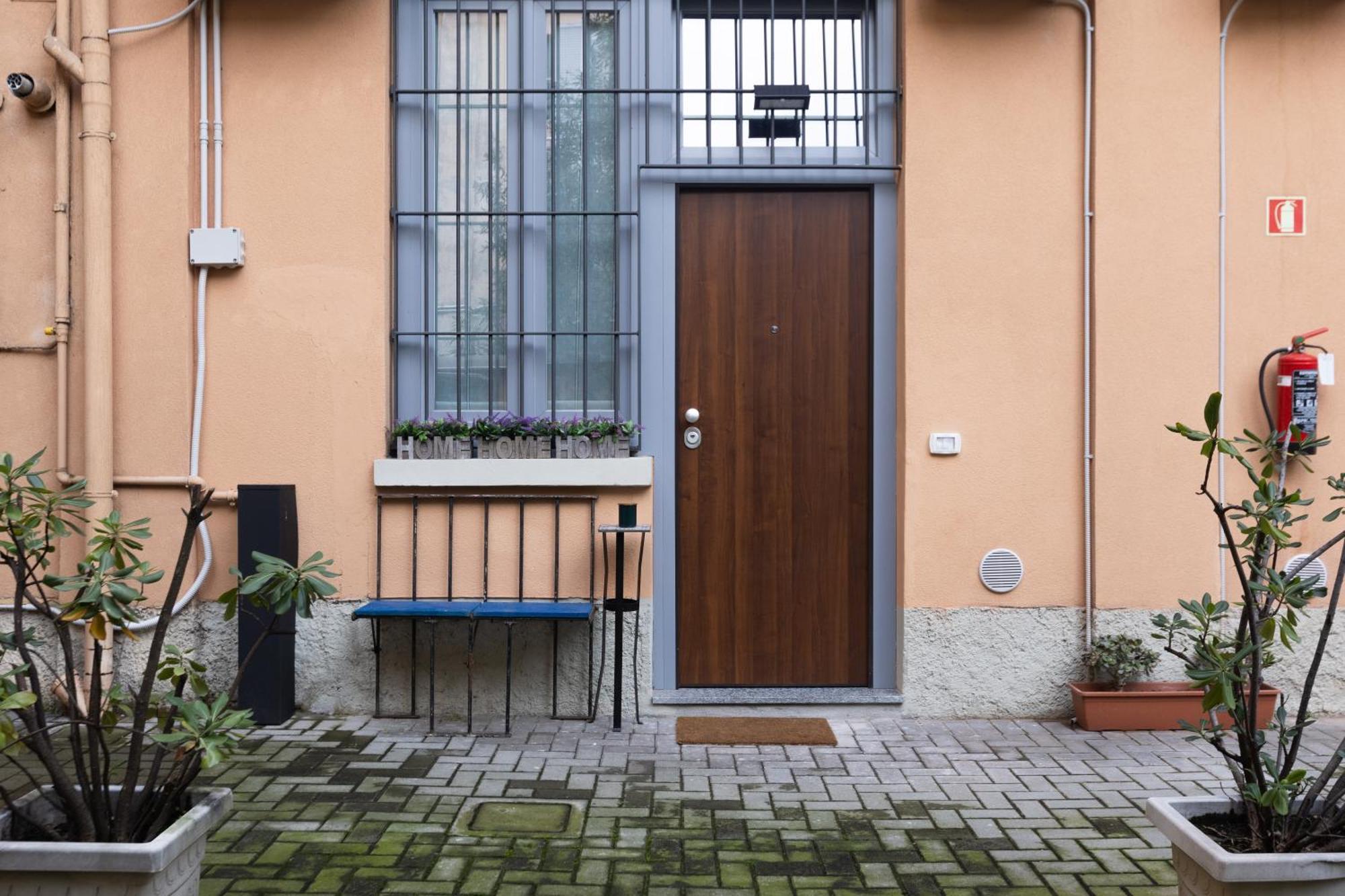 Moderno E Confortevole Loft Tra Navigli E Bocconi Milan Exterior photo